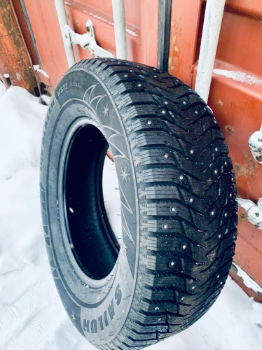 фото протектора и шины Ice Blazer WST3 Шина Sailun Ice Blazer WST3 225/55 R16 99T